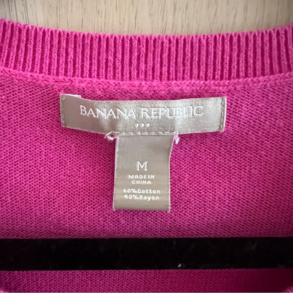 Banana Republic Pink Women's Sweater - Picture 3 of 3